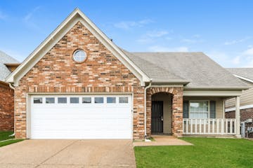 9762 MISTY PINE DR Arlington, TN 38002